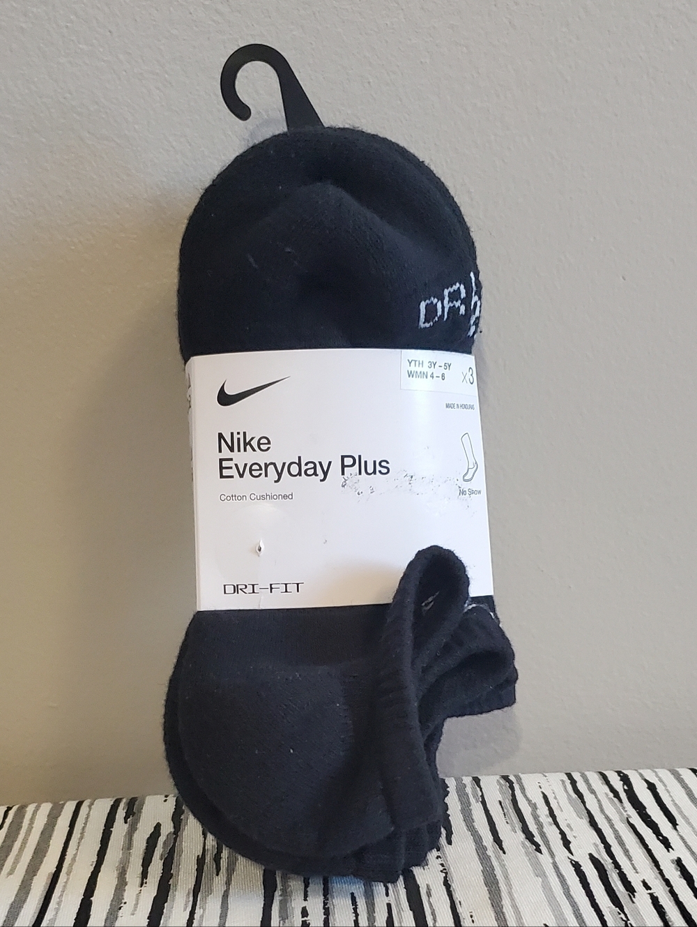 Nike Everyday Plus Cotton Cushioned No Show Socks 3 Pairs Youth/Women